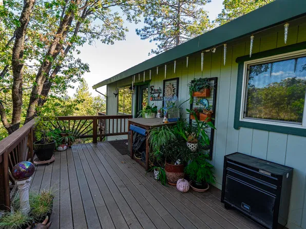 23965 Hitching Post Rd, Sonora, CA 95370