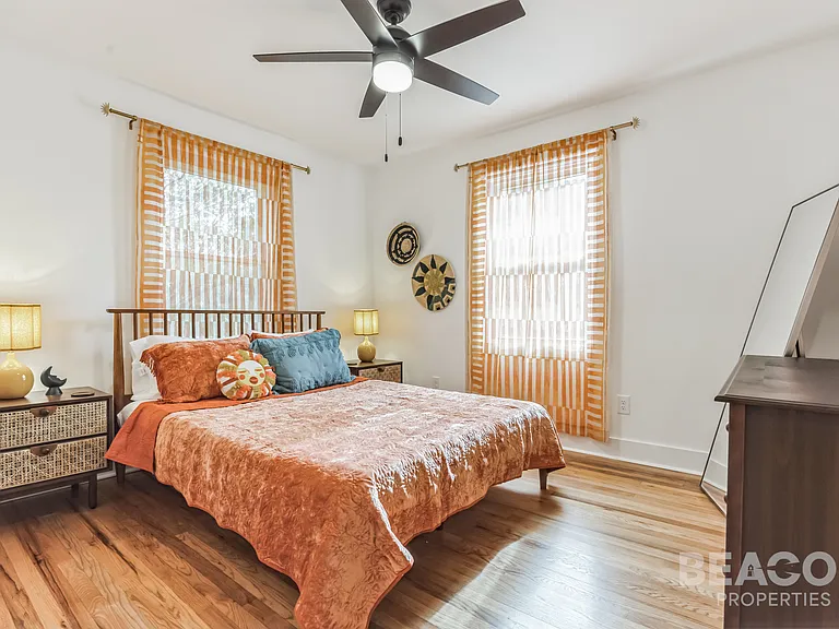 2113 Plaza Dr — Photo 12