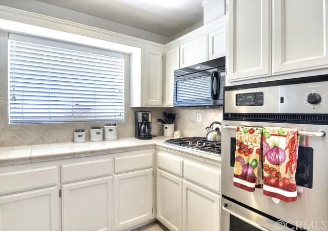 331 E Bluebell Pl — Photo 10
