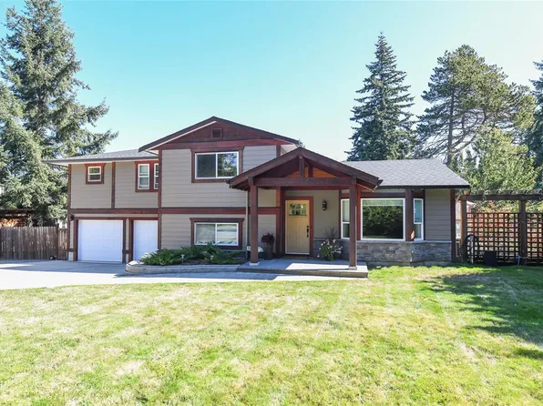 1530 Grayling Dr, Comox Valley, BC V9M 3Z7