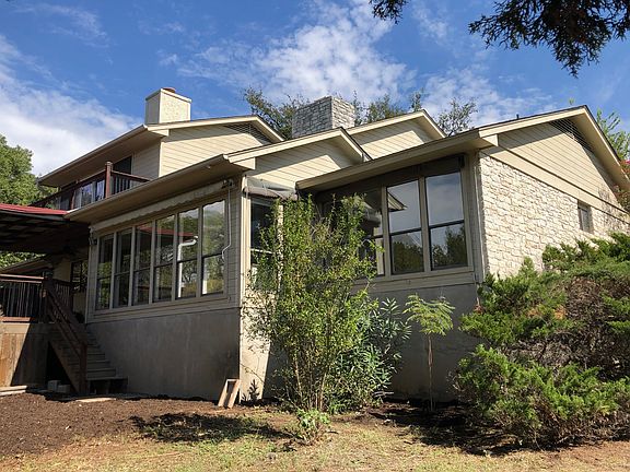 2nd image of 10604 Leafwood Ln