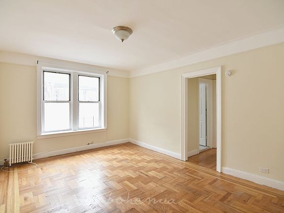 5th image of 303 W 154th St APT 3G
