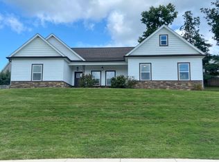 443 Ginger Lake Dr, Rock Spring, GA 30739