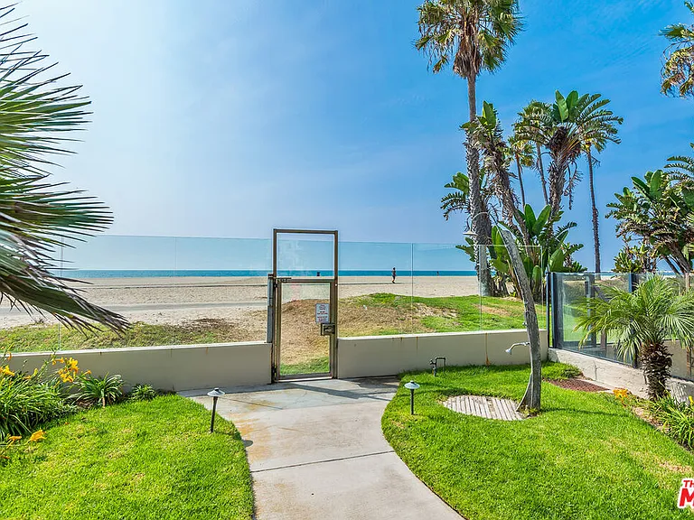 7301 Vista Del Mar Ave #A110 — Photo 43