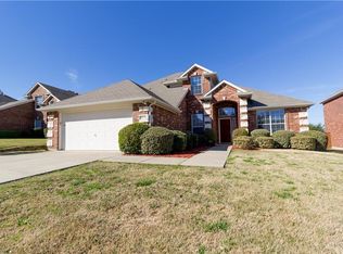 5823 Foxglove Ln, Dallas, TX 75249