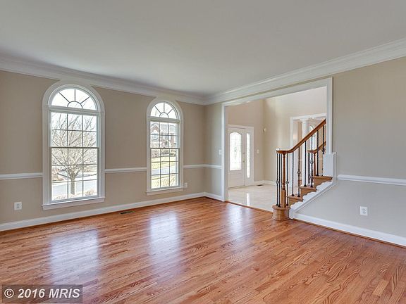 4th image of 19731 Willowdale Pl