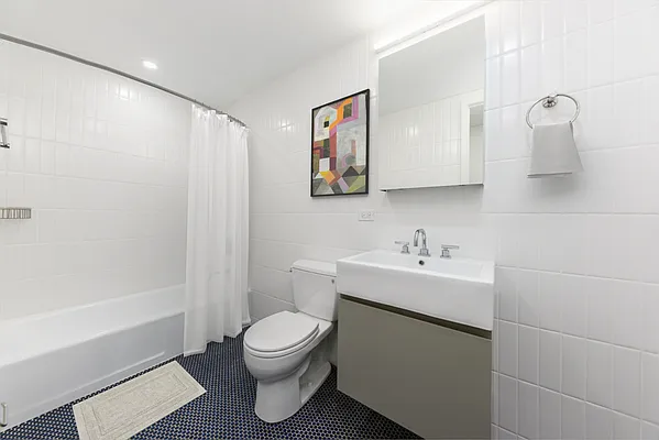 Rented by A&E Real Estate Management | media 8