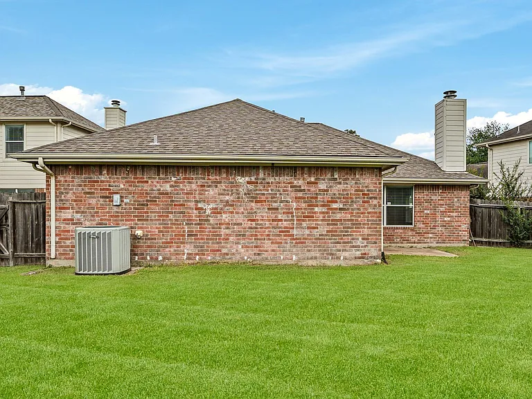 7107 Piney Meadow Ct — Photo 22