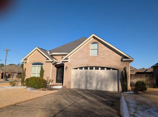 1 Kanis Creek Pl, Little Rock, AR 72223