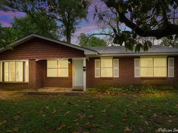 1127 Southland Park Dr, Shreveport, LA 71118