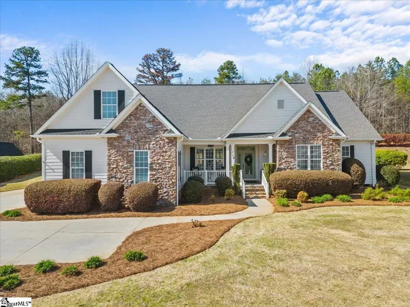 118 Lantern Ridge Dr, Easley, SC 29642
