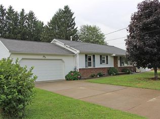 122 Raymond Ave, Corry, PA 16407