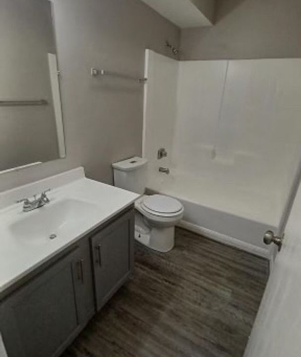 Bellerose Garden LLC Apartment Rentals Glenwood, IL Zillow