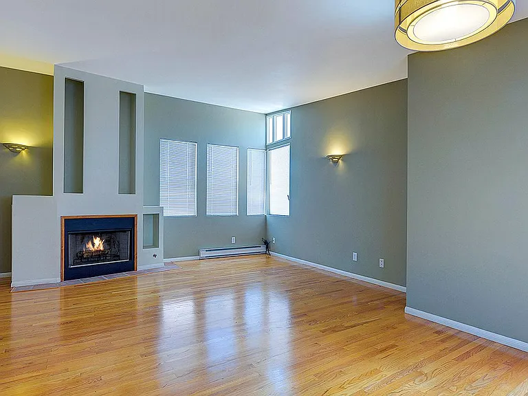 132 S Sweetzer Ave #2G — Photo 6