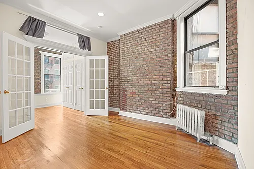 75 E 3rd St Photo 1 75 E 3rd St Photo 1