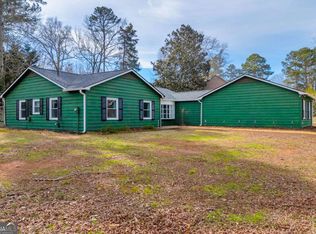 306 Providence Rd, Athens, GA 30606