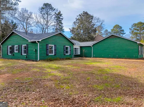 306 Providence Rd, Athens, GA 30606