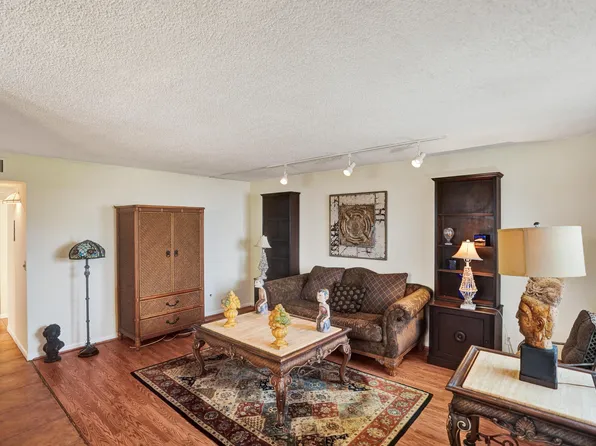 149 Burgundy D #149, Delray Beach, FL 33484