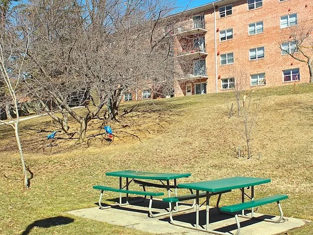 Columbia Park — Photo 17
