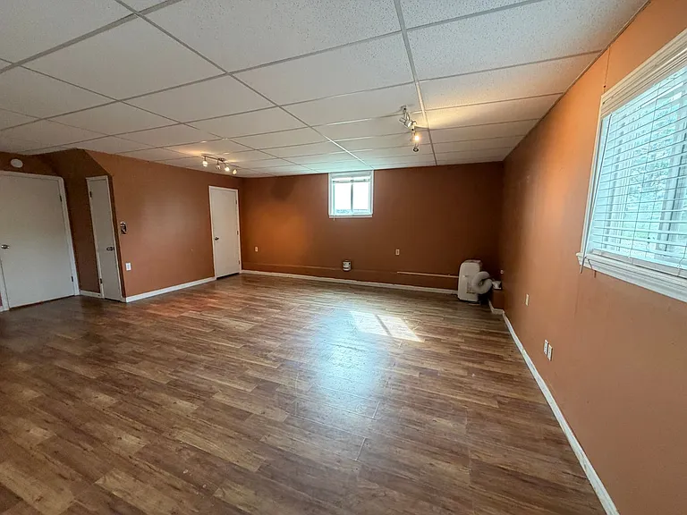 1384 Flintwood Rd — Photo 7