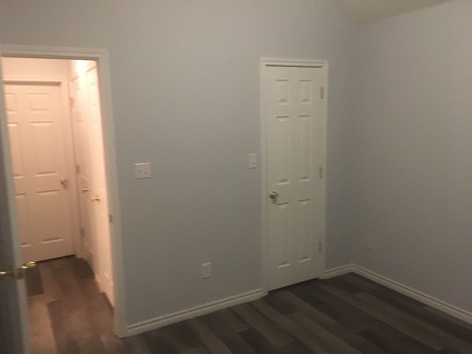 1st image of 4301 Capri Dr