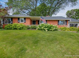 246 Taylor Ave, Glen Ellyn, IL