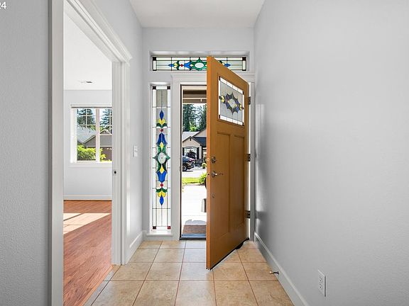 4th image of 12506 NE 23rd Ave