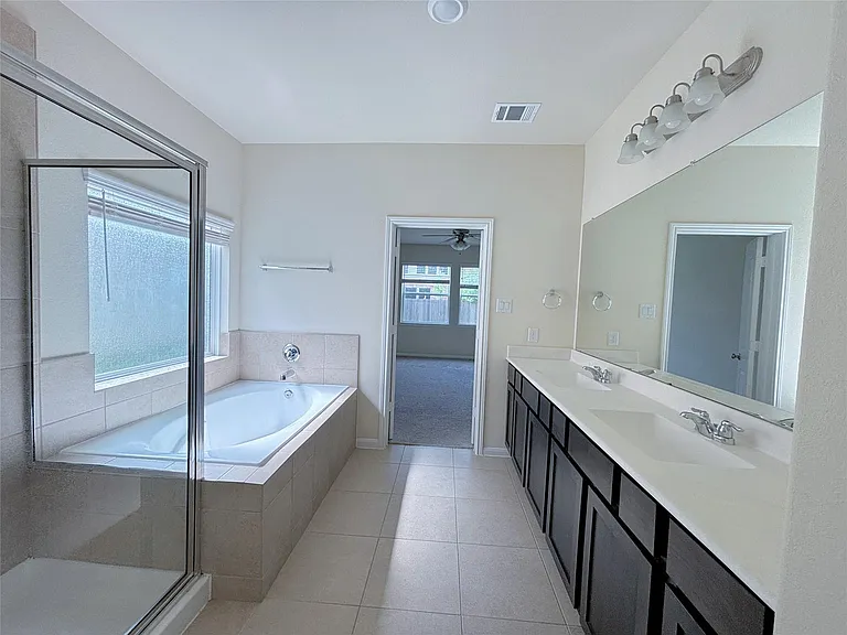 6034 Prince Place Dr — Photo 21