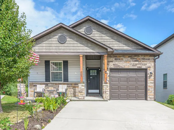 603 Cardwell Ln, Fletcher, NC 28732