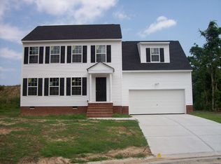 4201 Estelle Ct, Hopewell, VA 23860