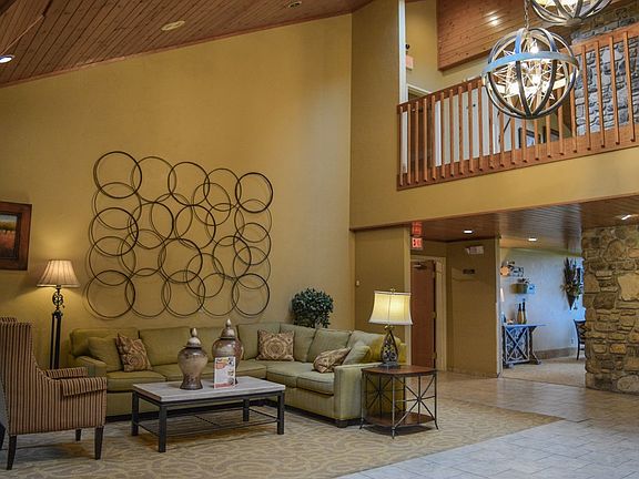 3rd image of 4920 N Landmark Cir #2107