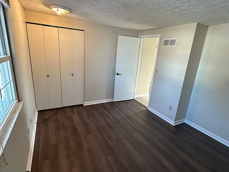 Upstairs Front Bedroom