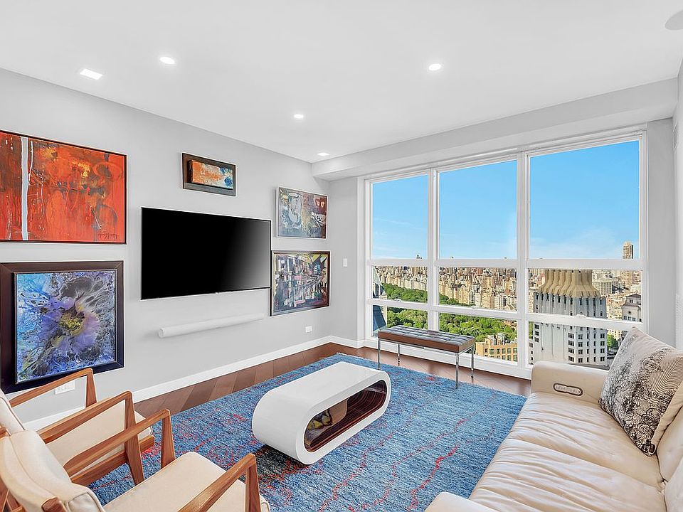 1st image of 146 W 57th St APT 52A