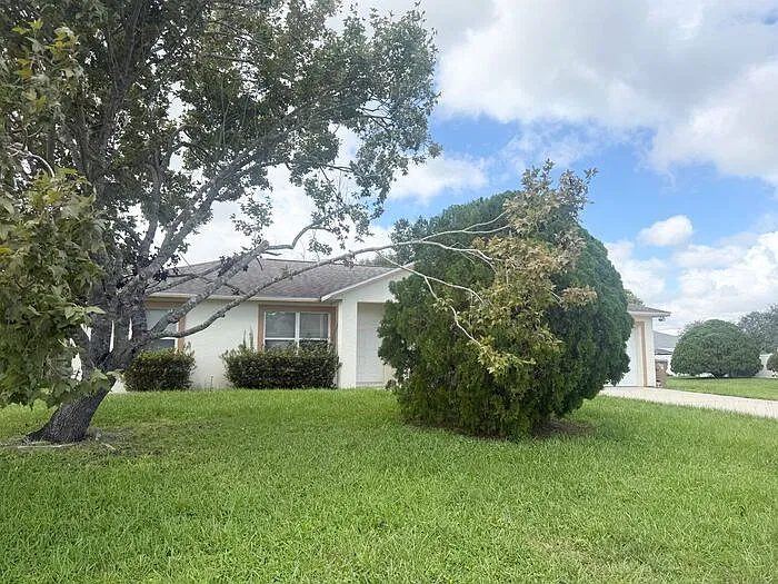 3 bed, 2.0 bath, 1132 sqft, $1,950 — Photo 4