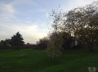 3185 S Ave, Winfield, IA 52659