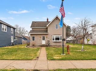 119 S Blanche Ave, Madison, SD 57042