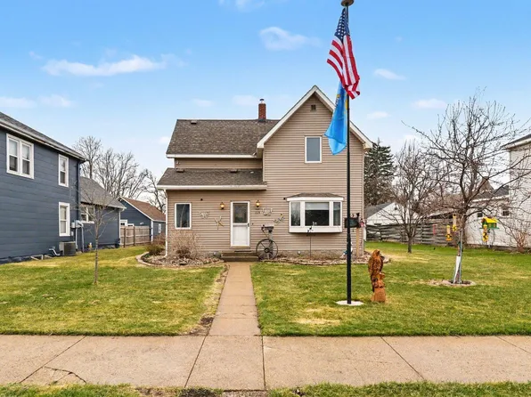 119 S Blanche Ave, Madison, SD 57042