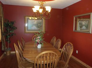 13886 Mount Calvary Rd, Loogootee, IN 47553