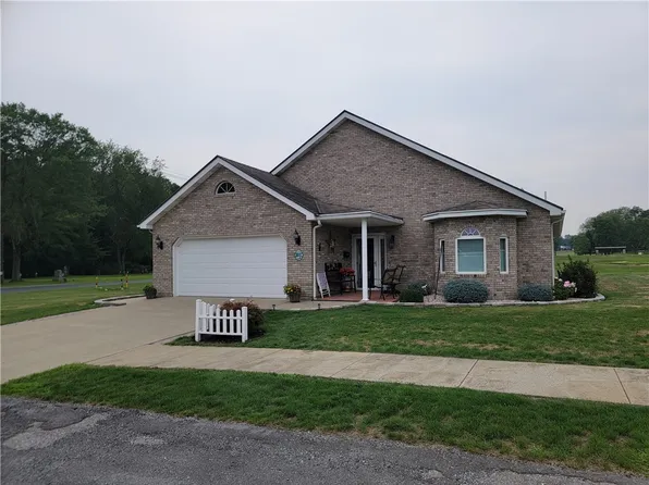 100 Mulligan Dr, Punxsutawney, PA 15767