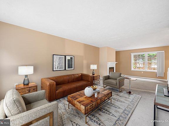 4th image of 313 Lower Lakeview Dr