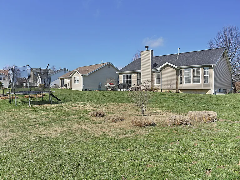 814 Cone Flower Dr — Photo 24
