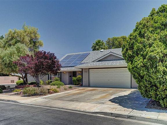 2nd image of 1701 Barnard Dr