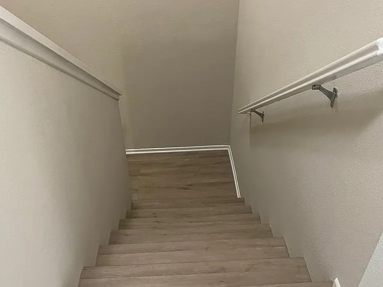 de Tolosa Ranch Apartments — Photo 52