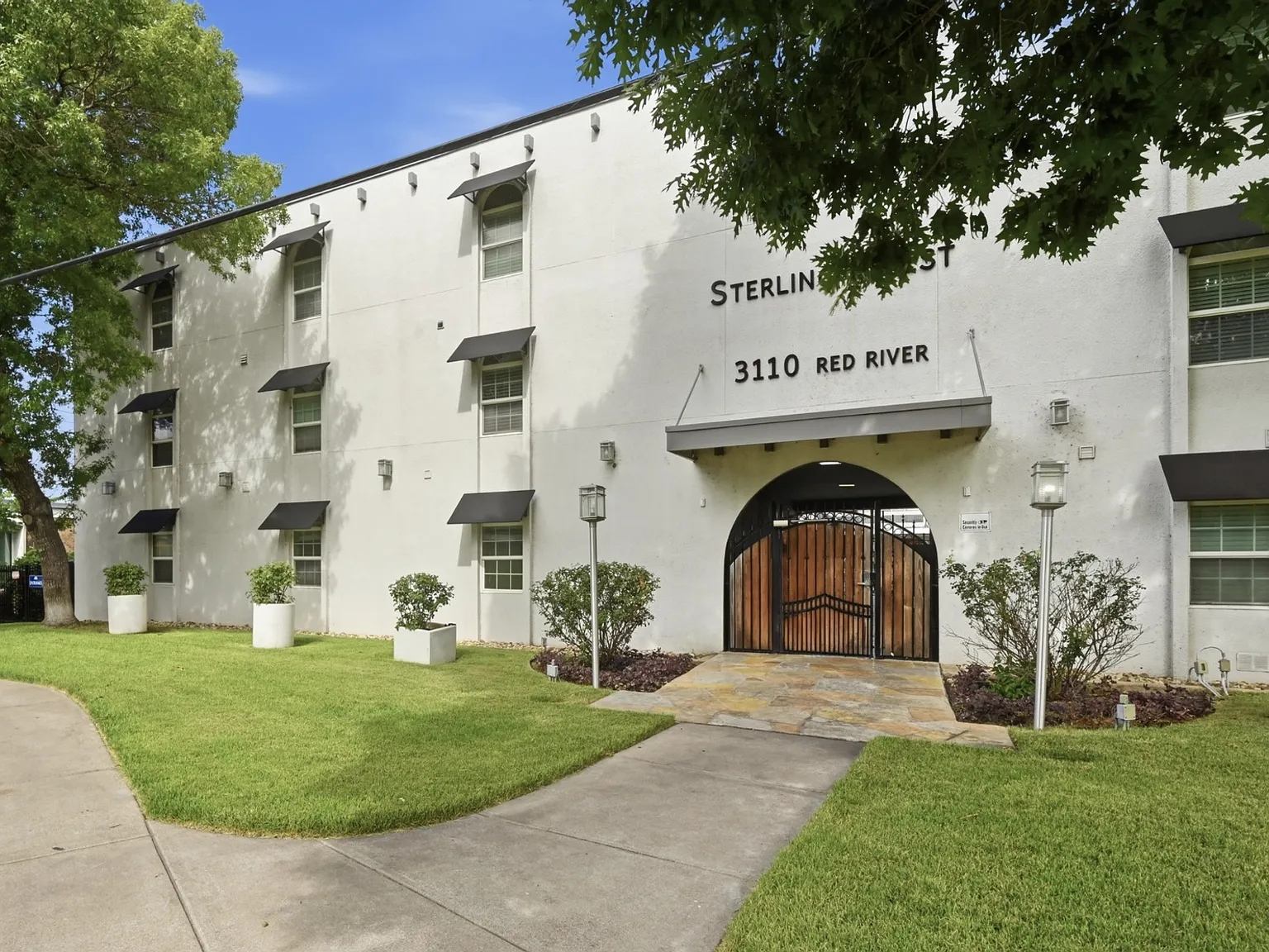 1 bed, 641 sqft, $1,450 — Photo 2