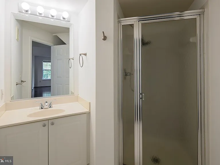 5958 Founders Hill Dr #301 — Photo 25