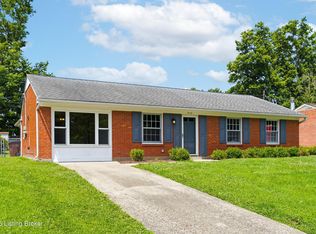 2110 Dogoon Dr, Louisville, KY 40223