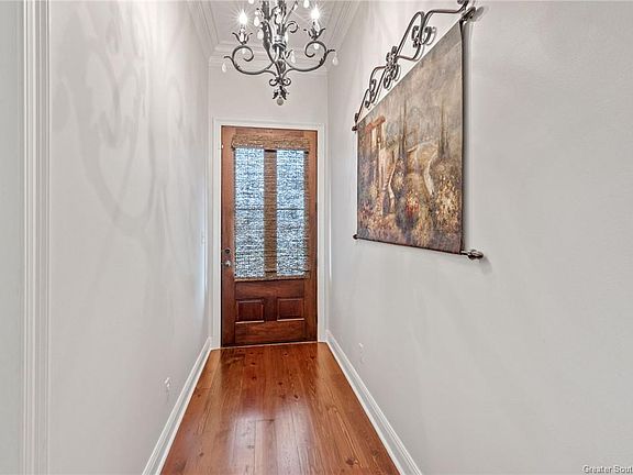 3rd image of 3517 Burton Ln