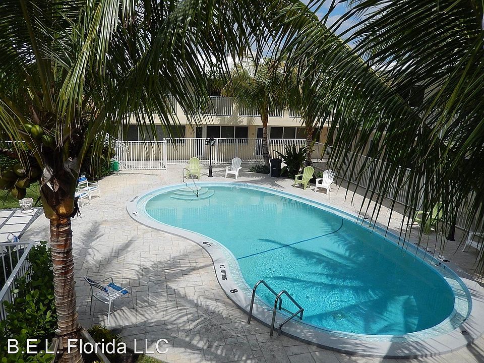 1st image of 4552 Bougainvilla Dr APT 17