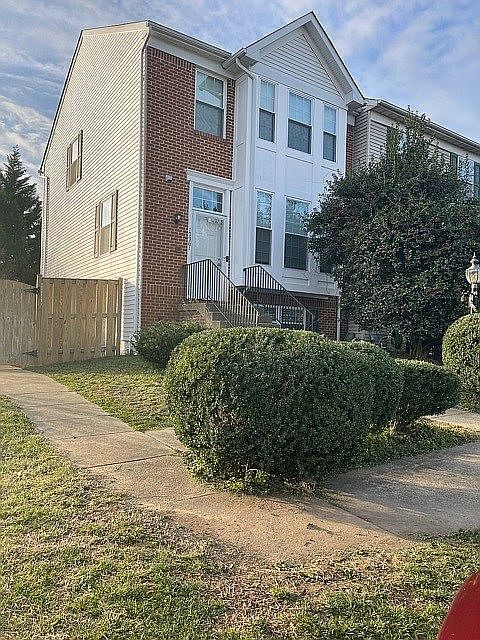 1st image of 17361 Cusack Ln
