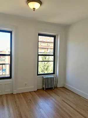 Rented by Spark Properties | media 7
